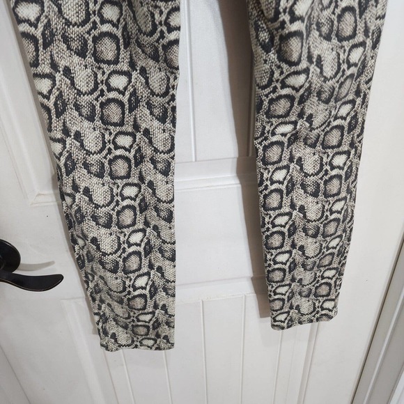 Good American Womens Jeans Good Legs Snake Print High Rise Skinny Pants Size 6 - Picture 9 of 10